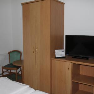 Apartment (4 Adults)