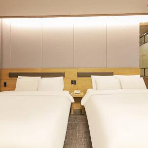 Family Twin Room