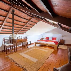 Two-Bedroom Apartment with Terrace
