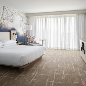 Newly Renovated Executive King Suite with One King Bed