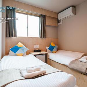 Standard Twin Room with Shared Bathroom