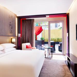 King Suite with Terrace