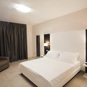 Triple Room with Sea View