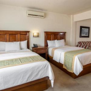 Double Room with Two Double Beds - Non-Smoking