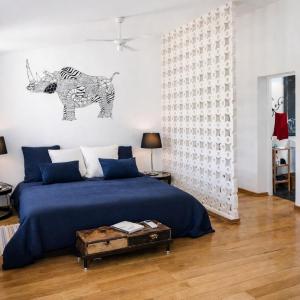 Chic&Vintage Loft with Views, Private Pools and Parking