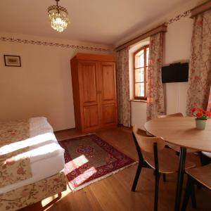 Two-Bedroom Apartment with Garden View