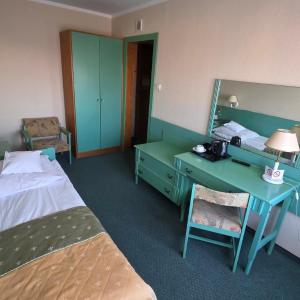 Economy Single Room