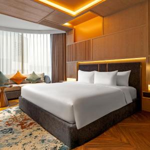Superior Room-One King Bed,City View