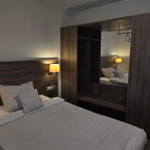 Single Room - Disability Access