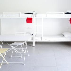 Room for 6 Adults