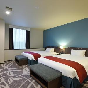 Corner Suite with Two Double Beds