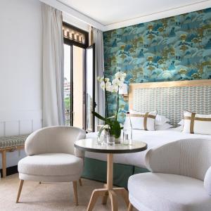 Deluxe Double or Twin Room with Sea View