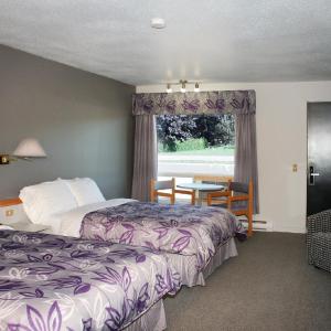 Superior Double Room with Two Double Beds