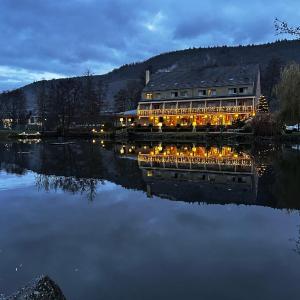 Double Room - Lake Side