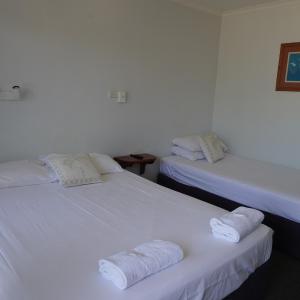 Standard Twin Room with Sea View