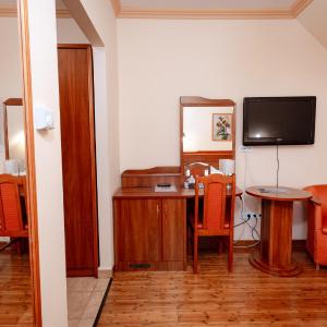 Deluxe Double Room with Two Double Beds