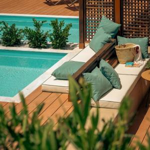 Family Bungalow with Private Pool
