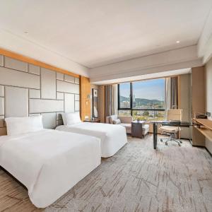 Swiss Select Twin Room with Sofa Bed