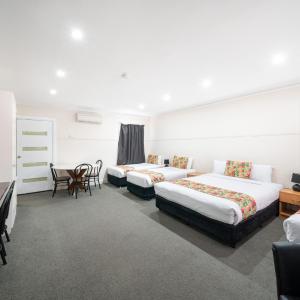 Family Suite 5