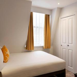 Cozy Double Room