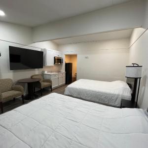 Family Room - Non-Smoking
