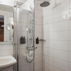 Small Single Room