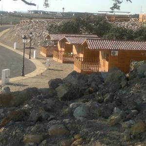 Bungalow (2 Adults)