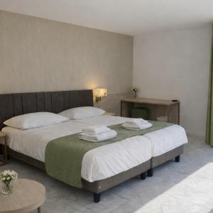 Superior Double Room with Balcony