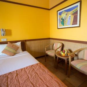 Standard Double Room with Garden View