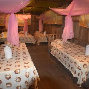 Quadruple Room with Private External Bathroom