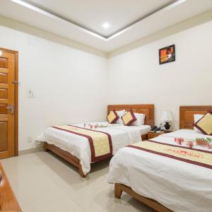 Deluxe Queen Room with Two Queen Beds