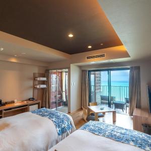 Club Floor Anji / Onsen Open-air Bath / Twin Room / Ocean View