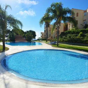 Superior Plus One Bedroom Apartment