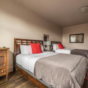 Double Bedroom #2