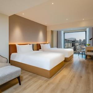 Premium Twin Room