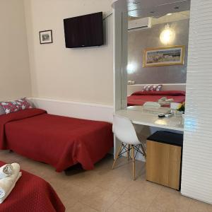 Triple Room with Balcony