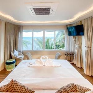 Studio with Sea View
