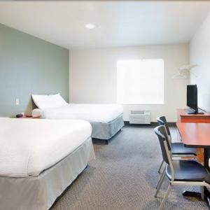 Double Room with Two Double Beds - Non-Smoking