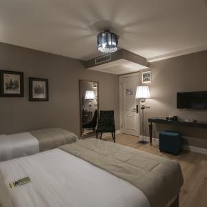 Standard Family Room