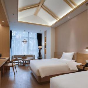 Jimu Family Room with Twin Beds
