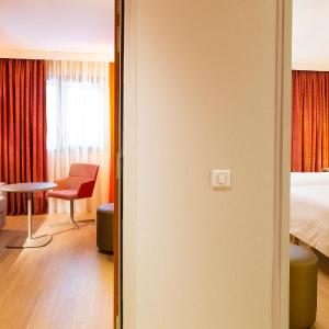Two Connecting Double Rooms