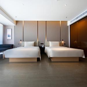 Jimu Family Room