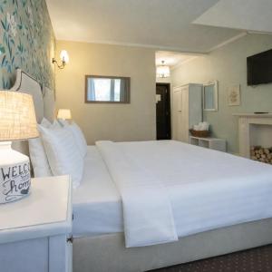 Double or Twin Room with Garden View
