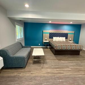 King Suite with Spa Bath