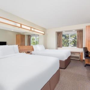 Queen Room - Disability Access/Non-Smoking