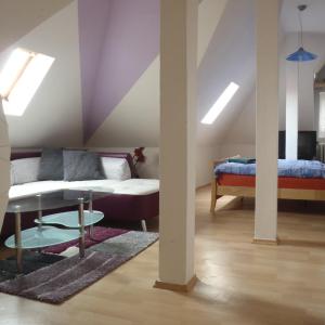 Two-Bedroom Apartment (4 Adults)