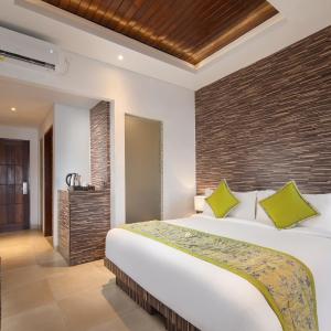 Deluxe Room with Return Boat Transfer and Shuttle Denpasar - Sanur - Denpasar