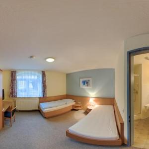 Comfort Twin Room