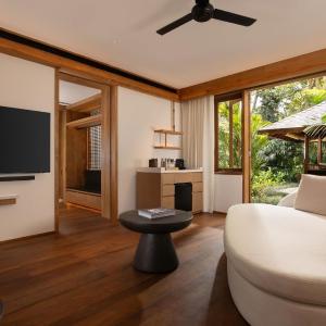 Suite Terrace Room with Free Benefit