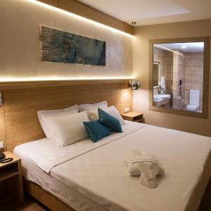 Deluxe Double Room with Bath